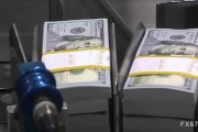 六爻解读美元疲软承压，贸易迷雾笼罩市场！还需关注欧银决议和非农